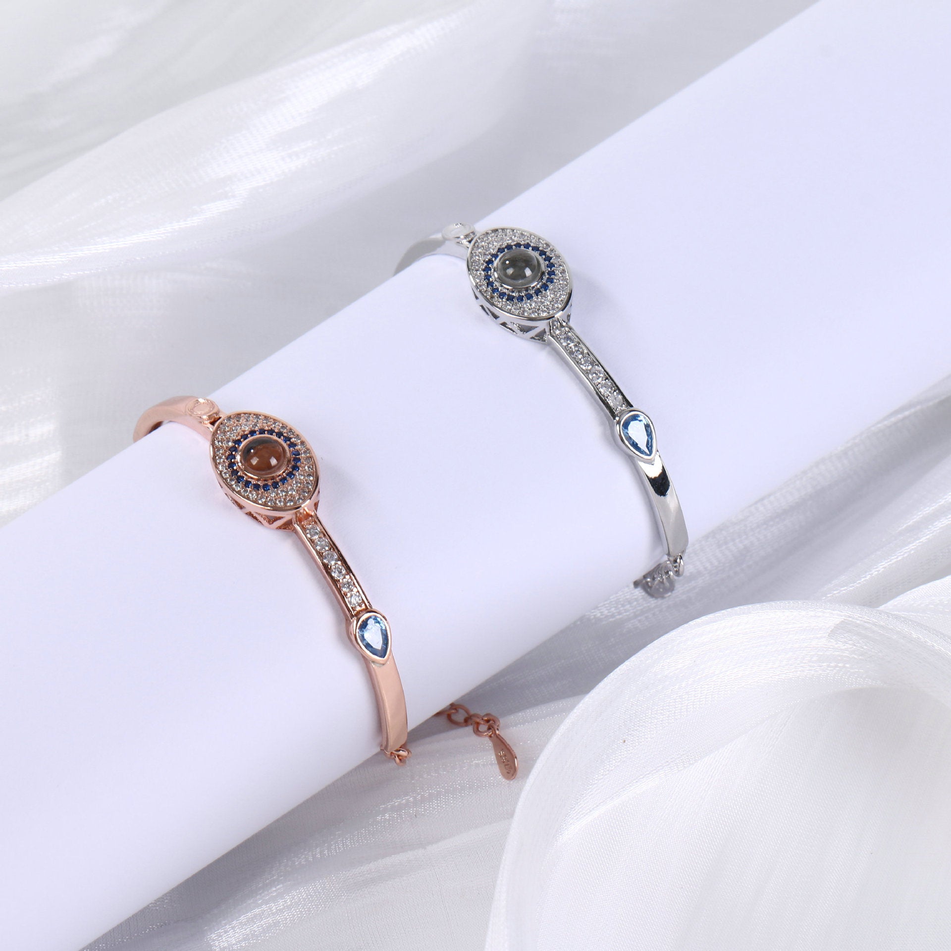 43a33588-533e-4f88-8f10-3efe382f969f