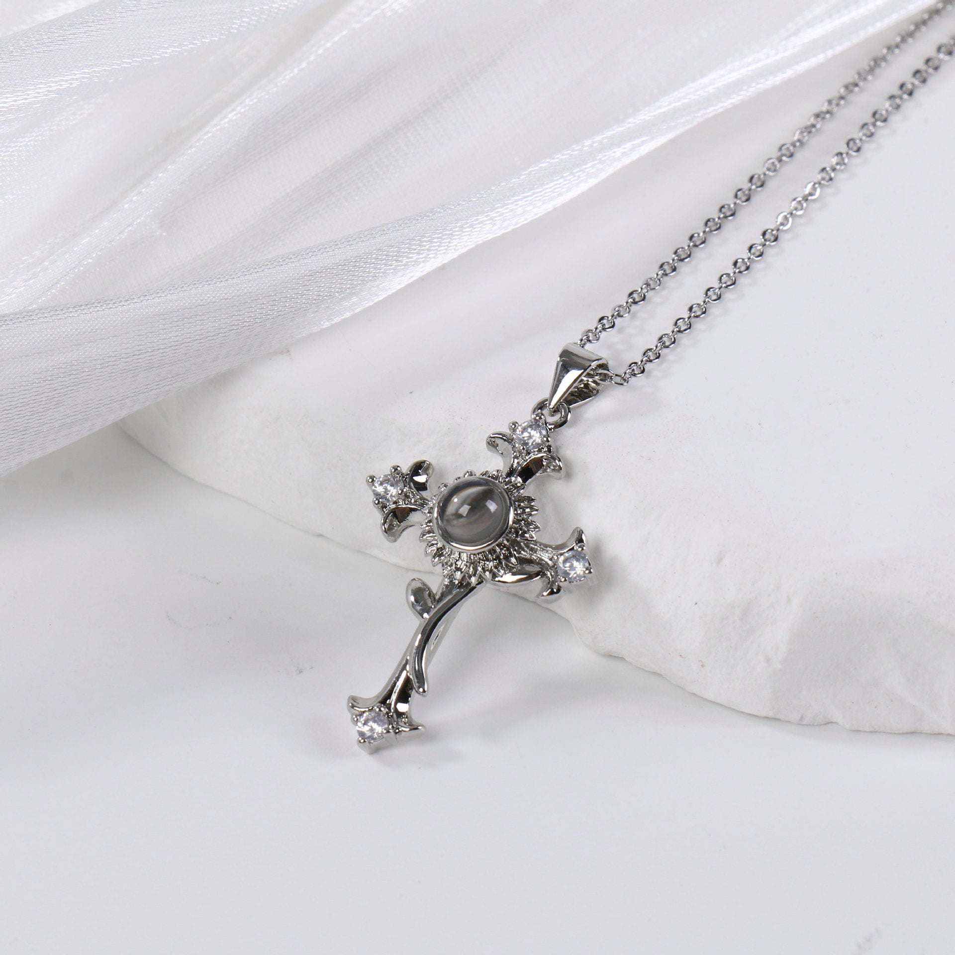 c08433b6-ea5d-4387-972c-45898b5c1034